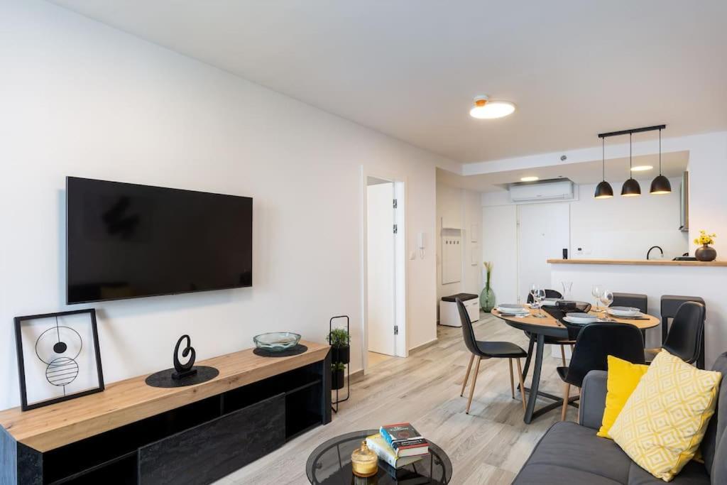 Apartament Dubrovnik Pier Free Parking And Balcony Zewnętrze zdjęcie